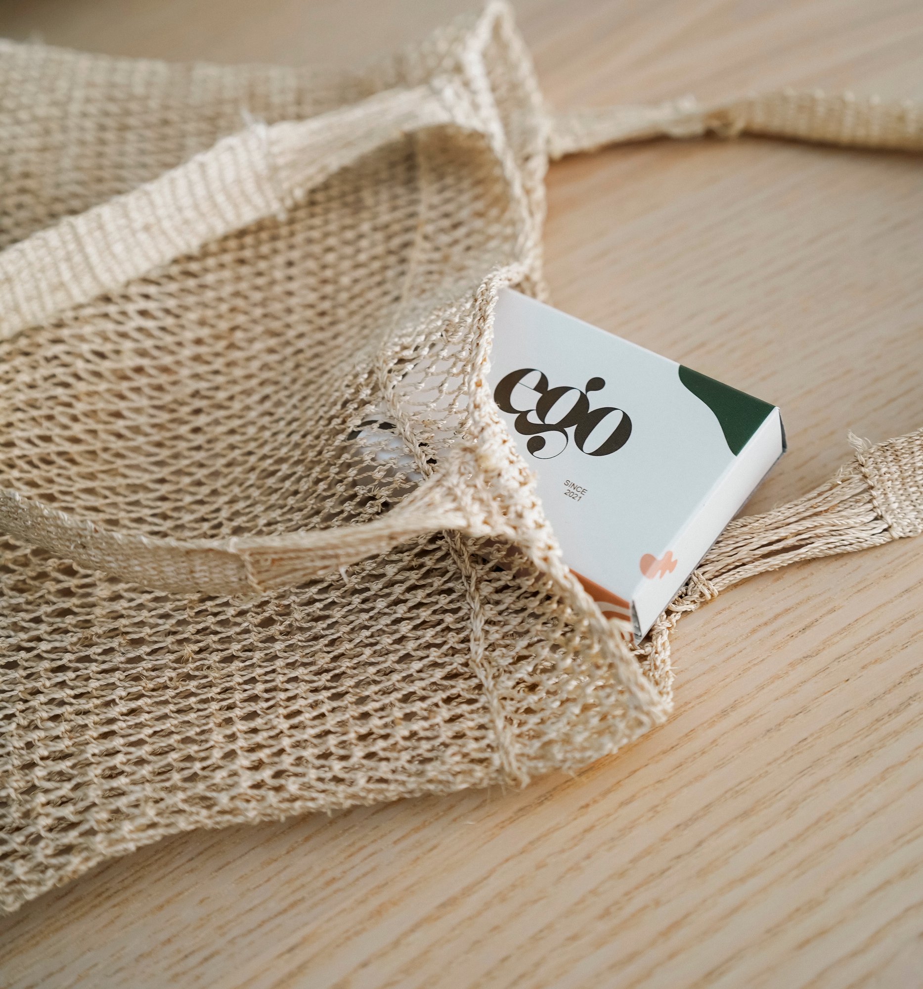 2 Tissue verpakking met eigen logo 2 Tissue verpakking met eigen logo